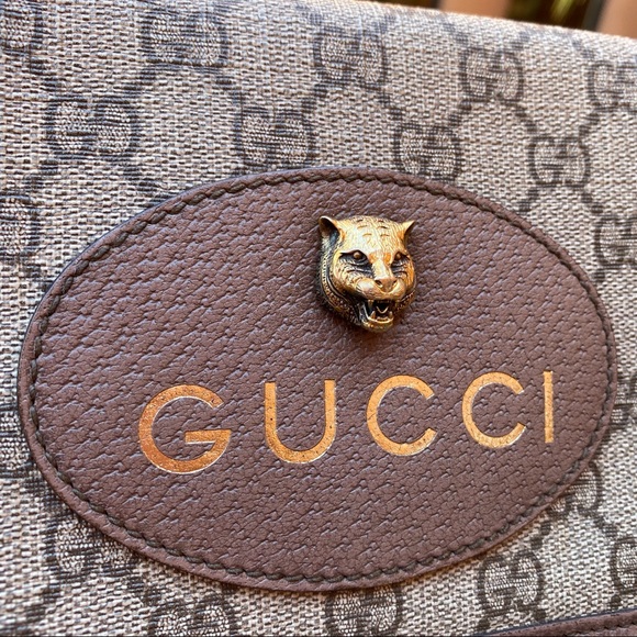 SOLD Gucci Supreme Neo Vintage Messenger Bag - Picture 4 of 16